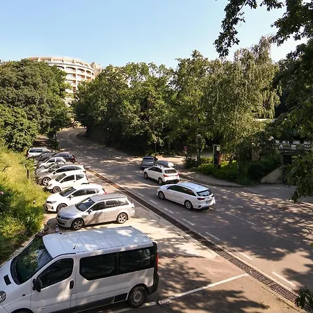 Golden Sands Budget Flat For 4 Guests Varna