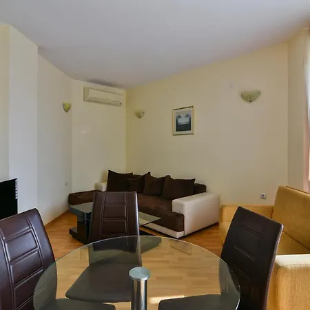 Golden Sands Budget Flat For 4 Guests Varna